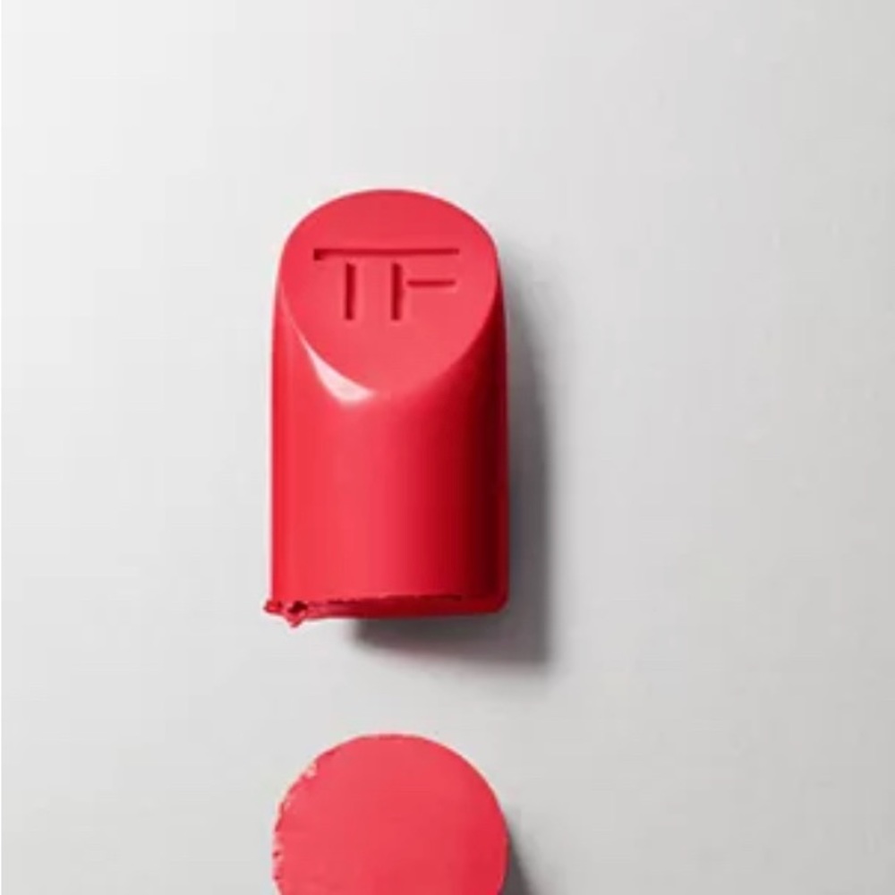 TOM FORD lipstick.# 09 true color. - Picture 3 of 6